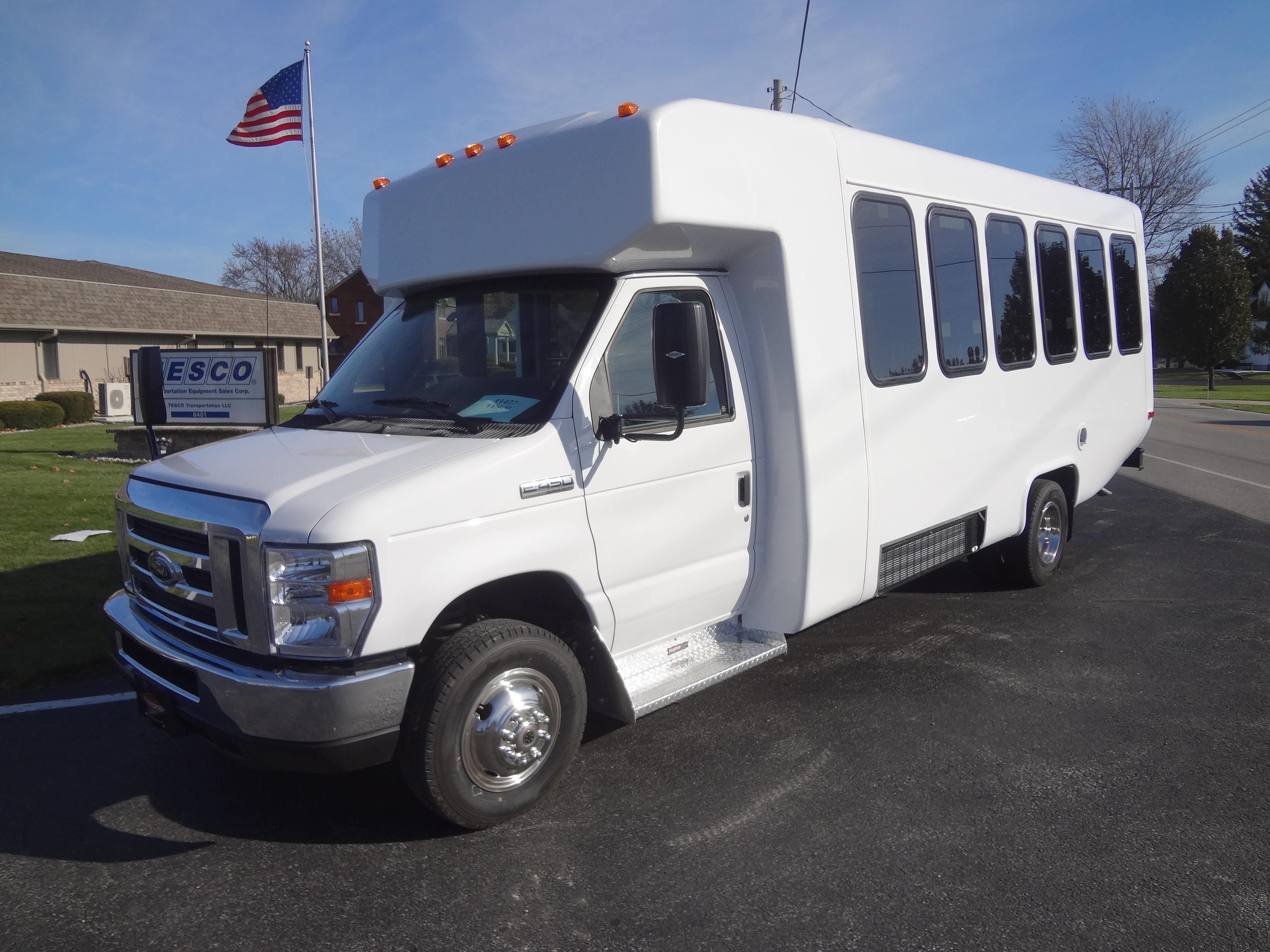 TESCO Diamond Coach VIP 2500