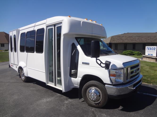 Elkhart Coach ECII Picture 1b